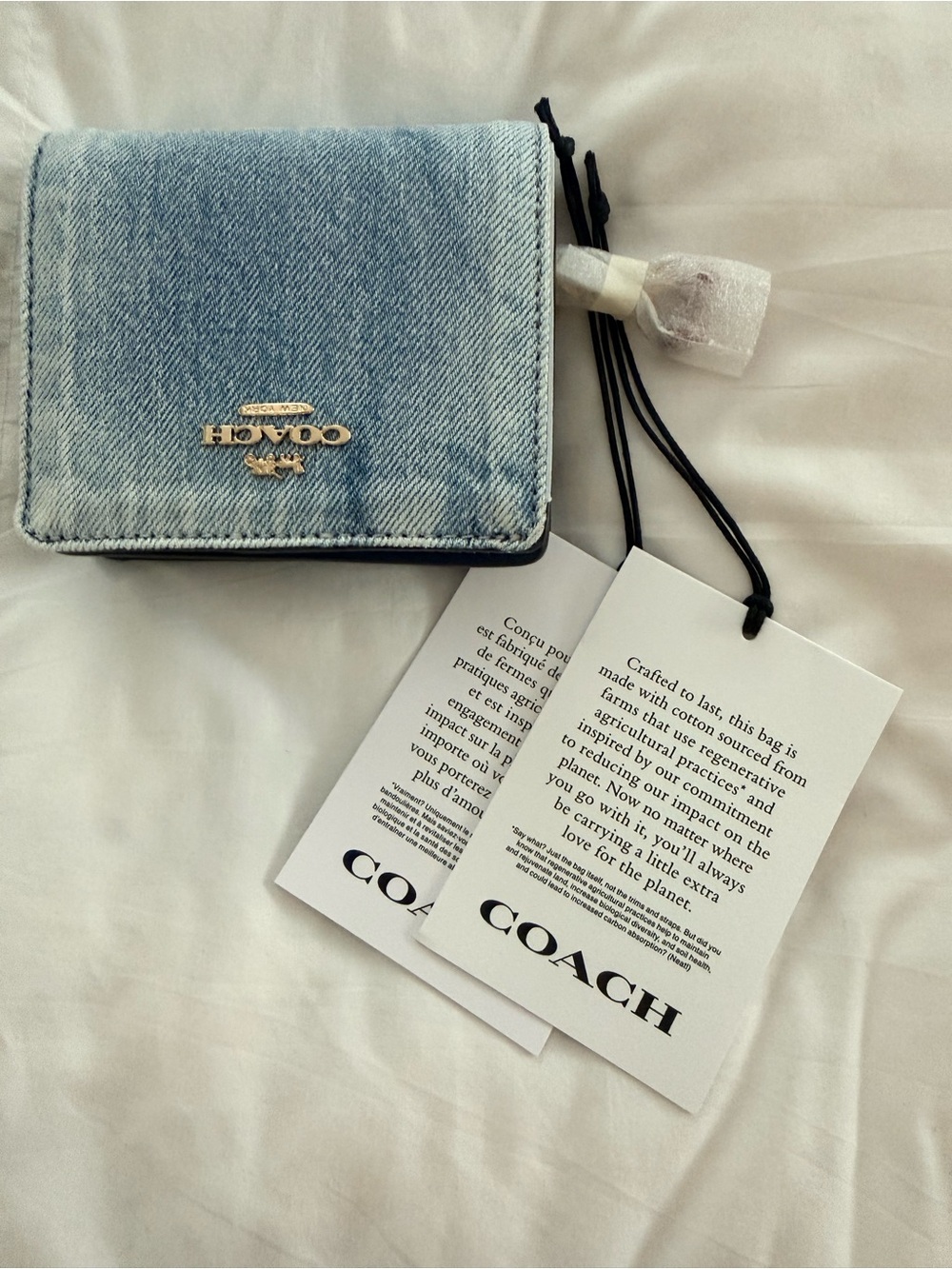 Coach Snap Wallet In Loved Denim With Charm - Picture 2 of 5